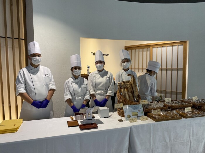 【大盛況!!】食文化ミュージアムでパンの販売を行いました!!
