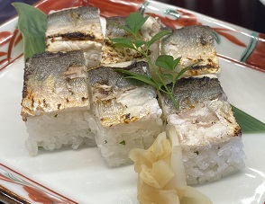 【全学年対象】日本料理・西洋料理2分野体験+和食のスペシャルデモンストレーション